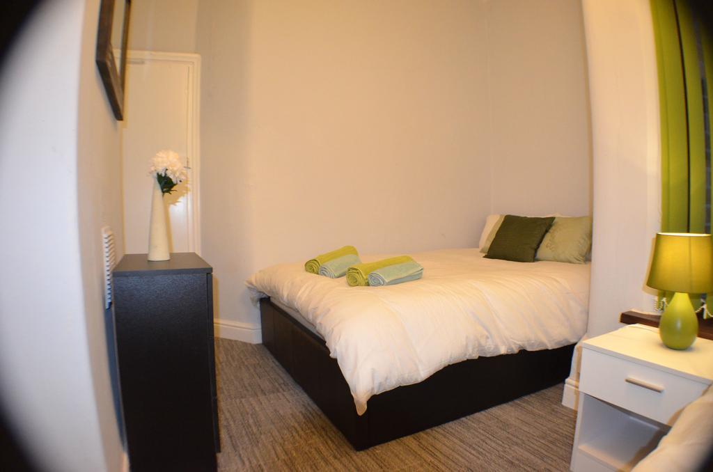 מנצ'סטר Birchfields Guest House מראה חיצוני תמונה