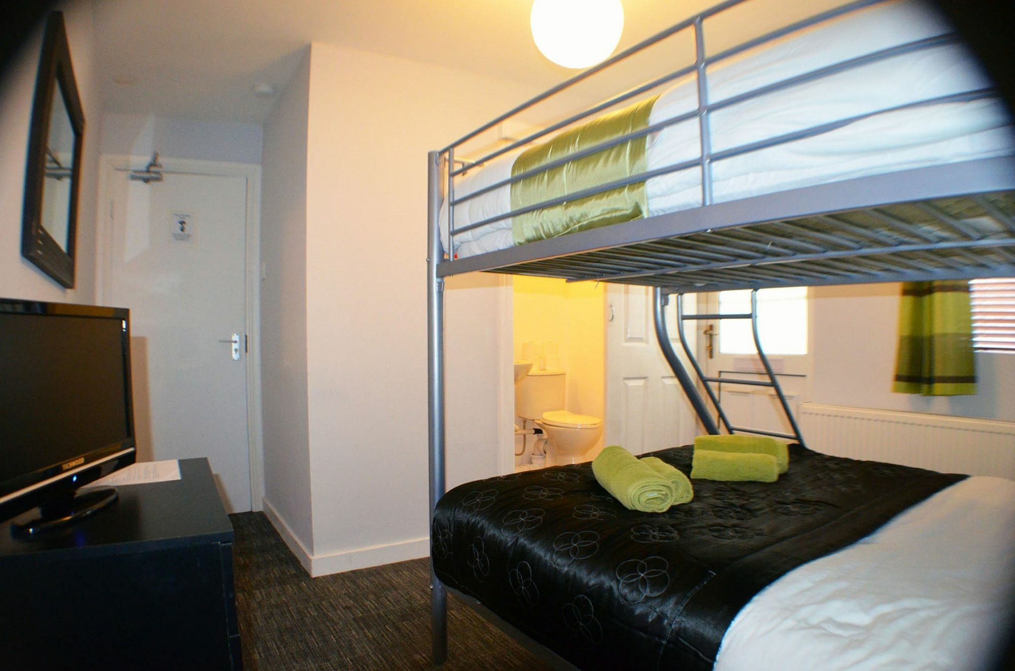 מנצ'סטר Birchfields Guest House מראה חיצוני תמונה