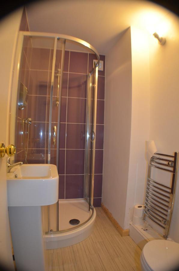 מנצ'סטר Birchfields Guest House מראה חיצוני תמונה
